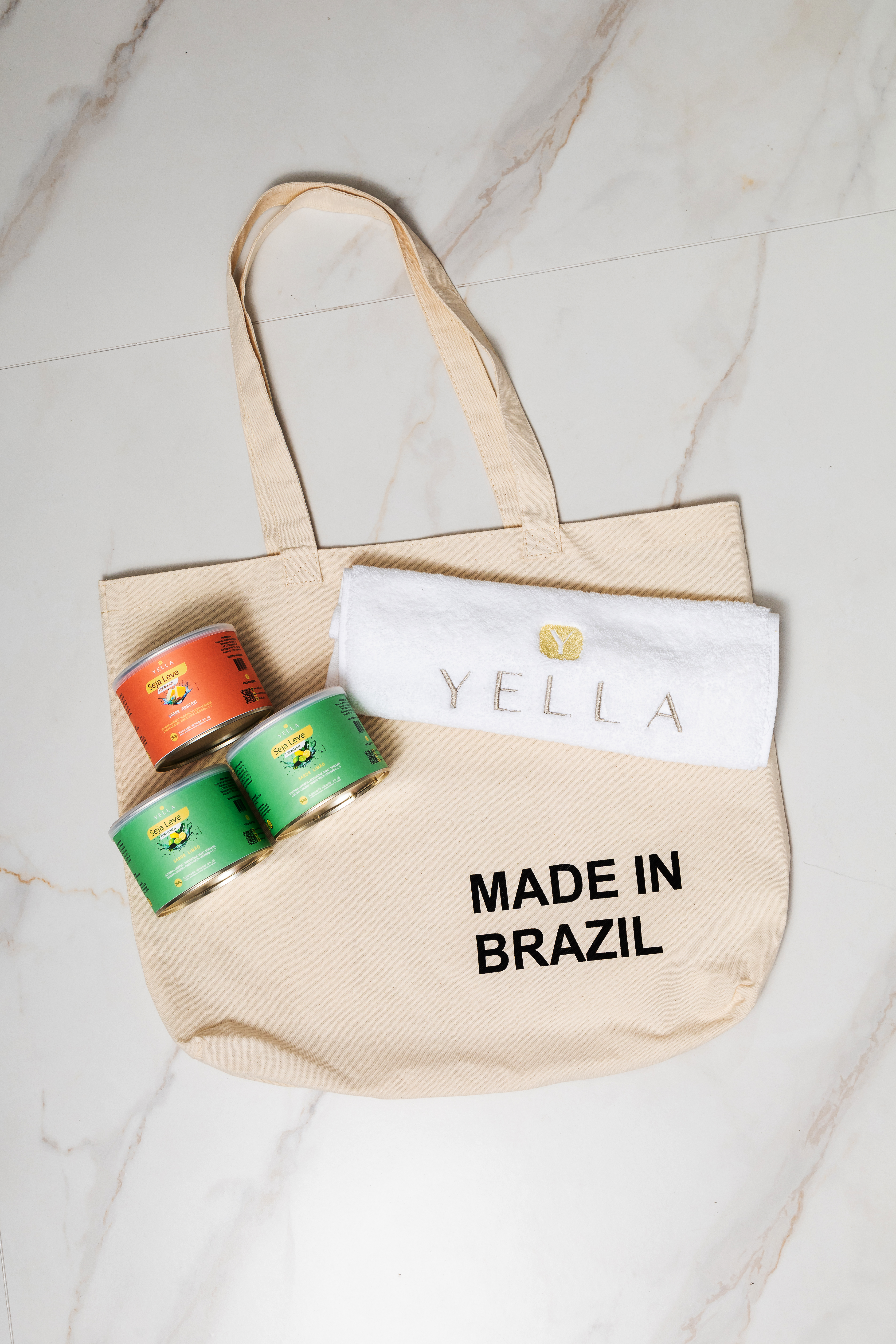 Tote bag Made in Brazil com latas